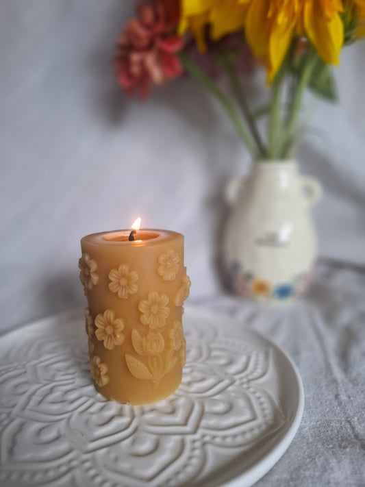 Blooms Beeswax Pillar