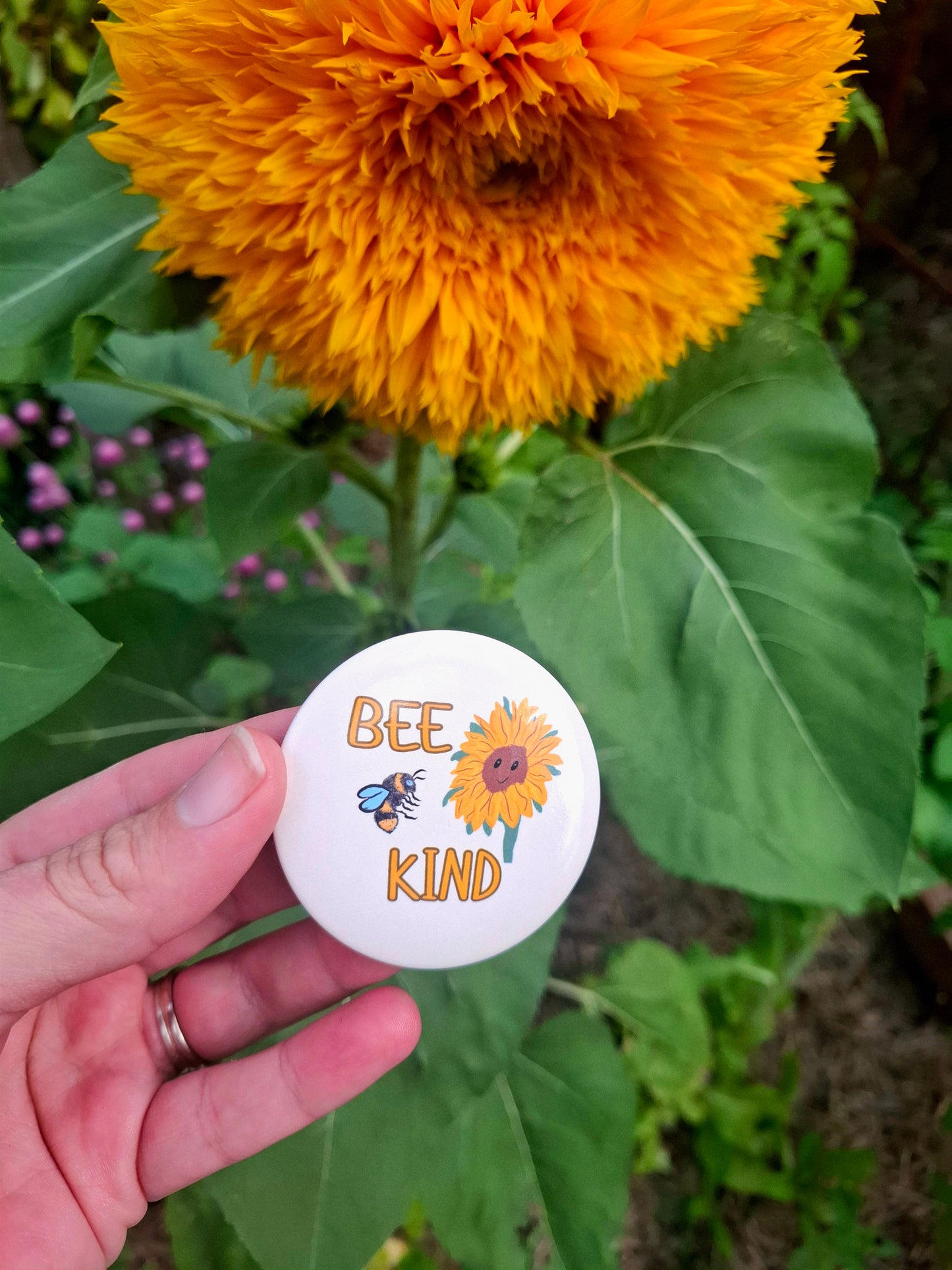 Bee kind badge